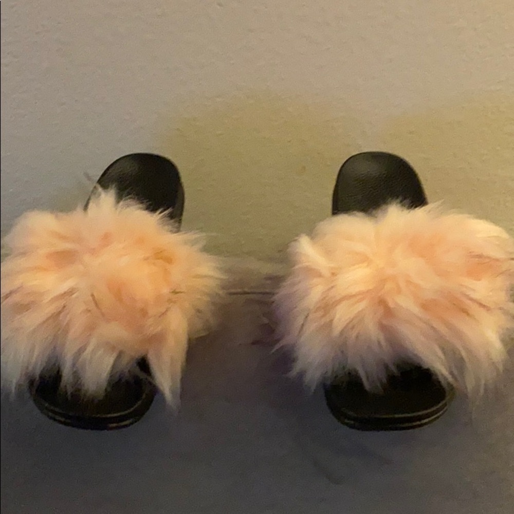 Women’s slide